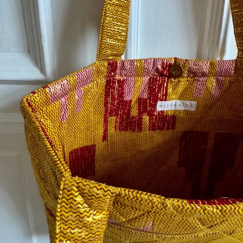 Alternativ visning af Quiltet stoftaske Neela